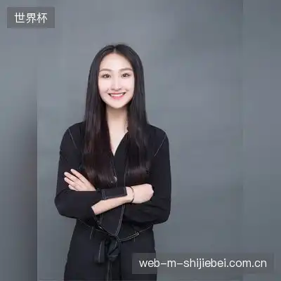 墨月